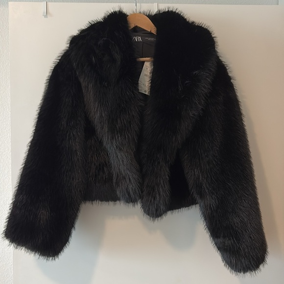 Zara Cropped Faur Fur Jacket - Picture 2 of 4